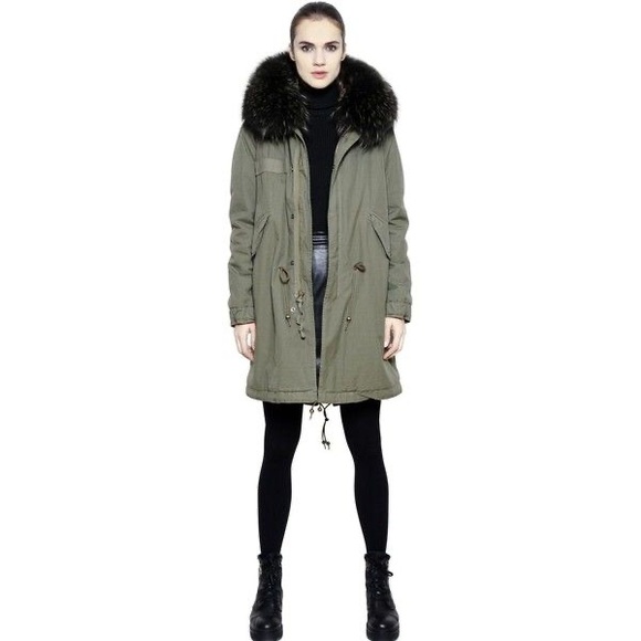 Nearly New MR & MRS ITALY Green Quilted Parka w/ Fur Hood, size S - Picture 1 of 9